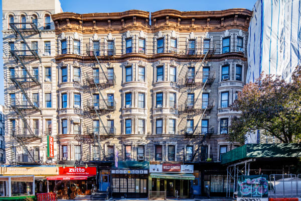 380-384 Broome Street property